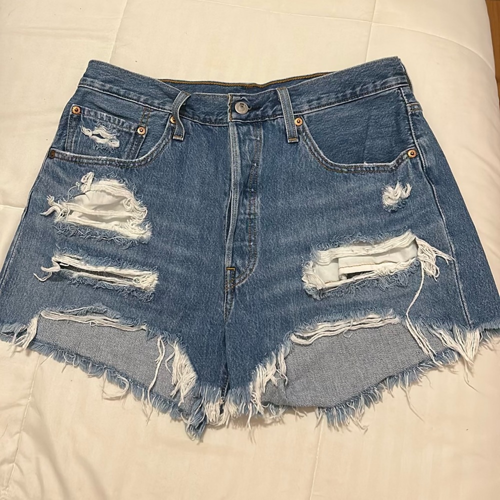 Levi distressed 501 shorts